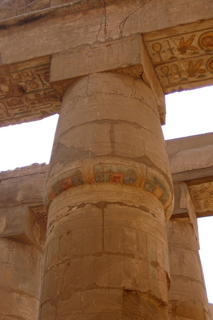 20060322e_KarnakClosedLotusColumn